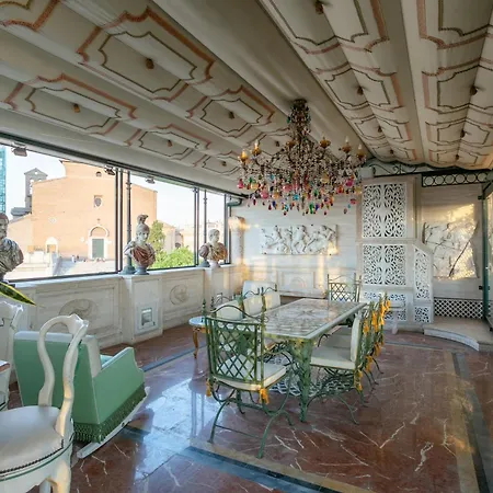 Domus 3 Badroom Piazza Venezia Apartment *